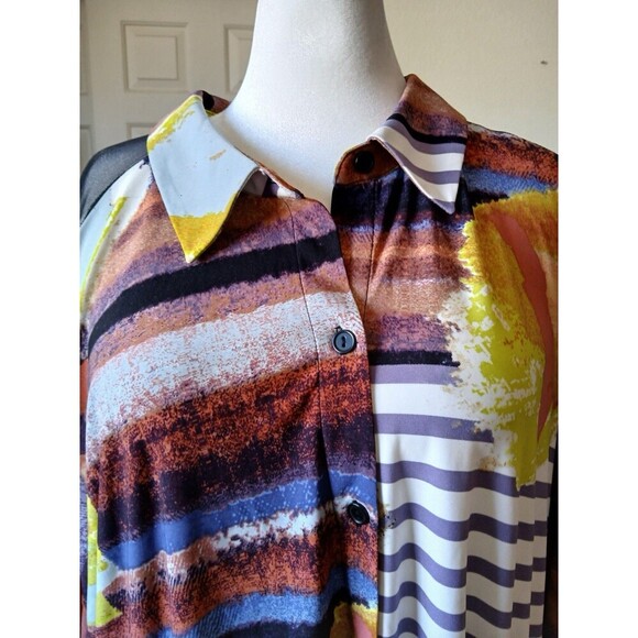 Attitudes by Renee Como Jersey Mesh Shoulder Top Plus Size 3X Printed Tee Shirt - Picture 8 of 16